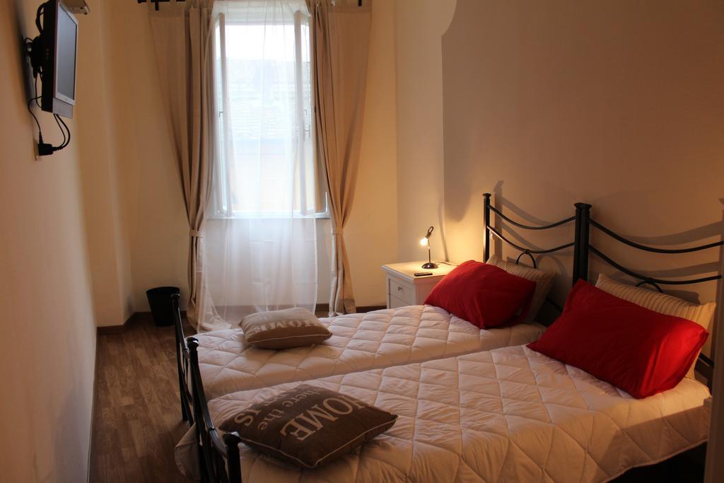 L'Iris B&B Lucca Camera foto